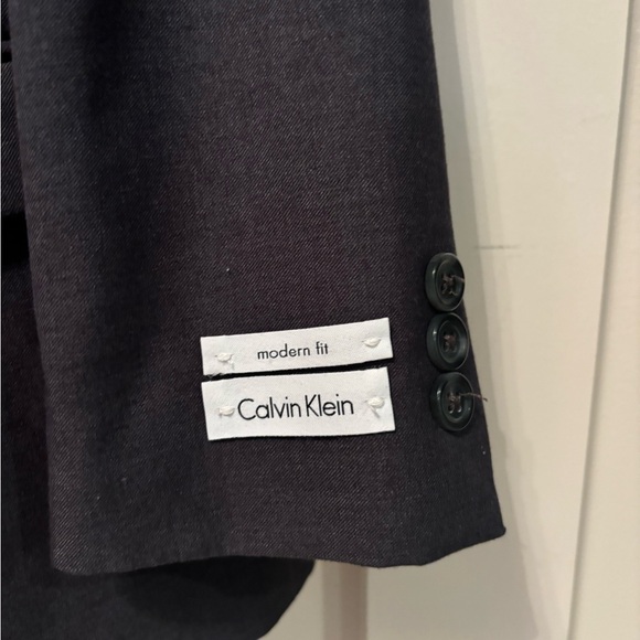 Calvin Klein grey suit blazer size 14 - Picture 5 of 5